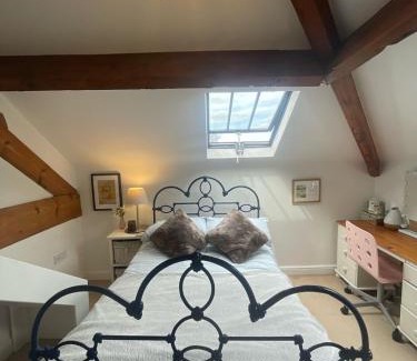 Moffat Villa | The Pump House