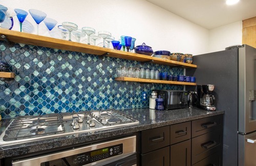 Tucson House | The Purple Coyote Compound - King Beds CAZTUOR2649