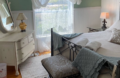Rogers City Bed & Breakfast | The Purple Martin Inn