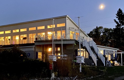 Rogers City Bed & Breakfast | The Purple Martin Inn