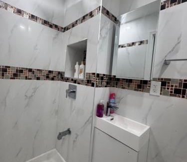 Almont Apartment | The Queens Nest