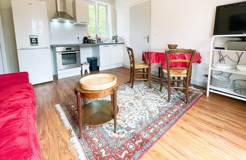La Tronche Apartment | The Quiet Horizon #FO