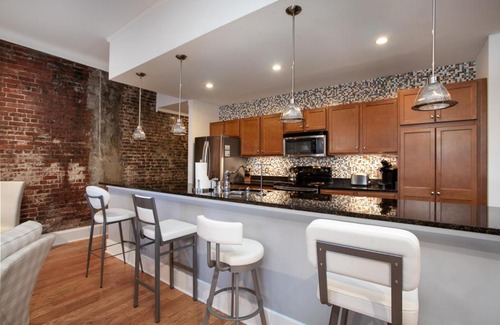 Old City Apartment | The Quiet Old City Hideout