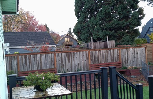 Alameda House | The Quirky Portland Bungalow Charming 2-bedroom with ACWiFi in lovely Portland