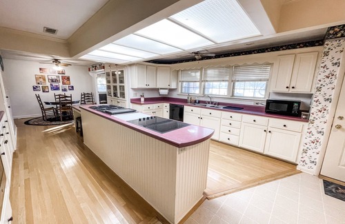 Flippin House | The Ranch House