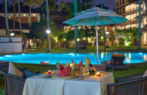 Azhinjilam Resort | The Raviz Kadavu, Kozhikode