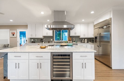 North Hills House | The Rayen Private Acre Oasis in The Valley!