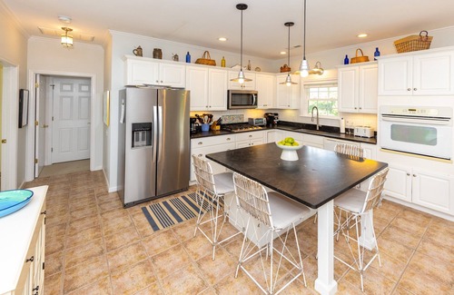 Sandbridge House | The Real Thing II - 6 bedroom semi-oceanfront with pool