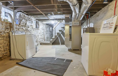 Olde Towne East Apartment | The Red Brick Inn II - Updated