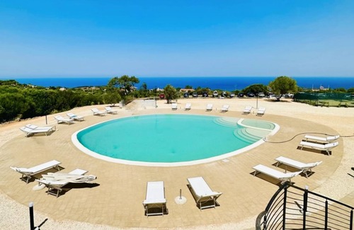 Paduledda Apartment | The Red Rocks 3-bedroom apartment