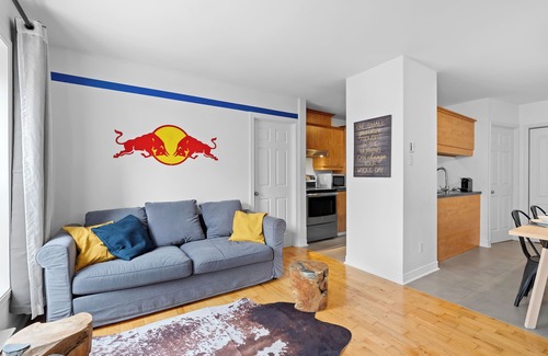 Saint-Jean-Baptiste Apartment | The redbull logdge