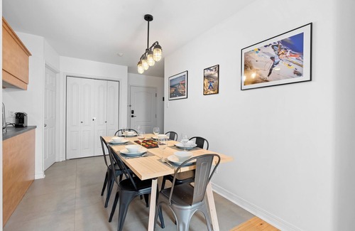 Saint-Jean-Baptiste Apartment | The redbull logdge