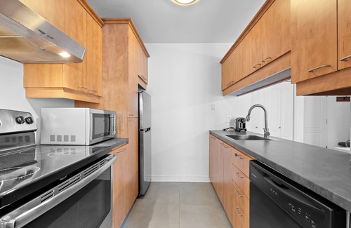 Saint-Jean-Baptiste Apartment | The redbull logdge