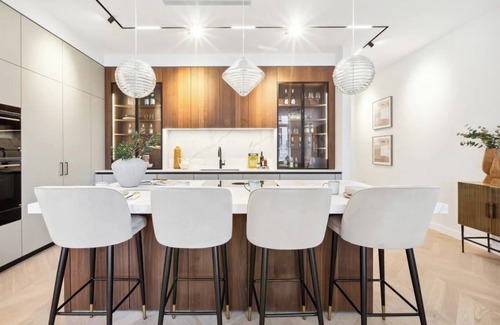 Fitzrovia Apartment | The Regent Park Luxury Flat 3