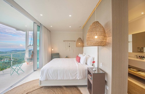 Jesus Hotel | The Retreat Costa Rica - Wellness Resort & Spa