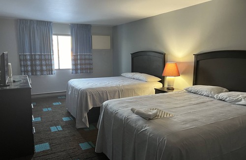 Portage Hotel | The Ridge Hotel Portage