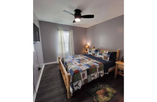 Buchanan House | The River Cabin