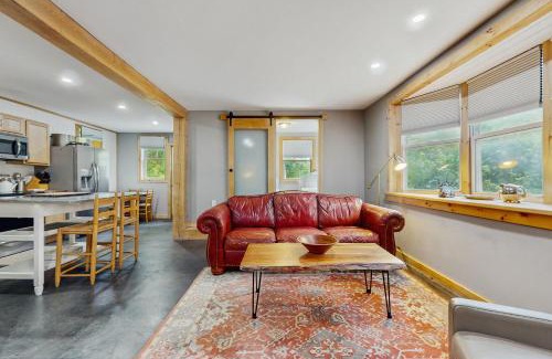 West Wardsboro House | The River House