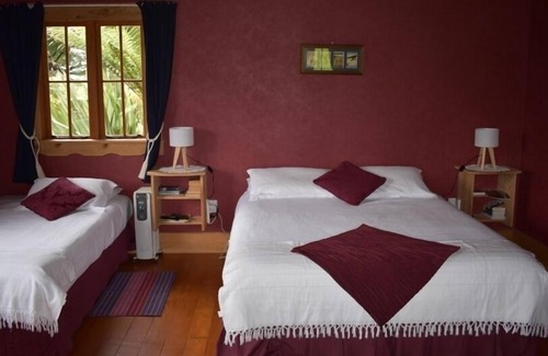 Ohakune Ski Chalet | The River Lodge - Chalet 1 with Mountain View