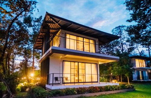 Champasak Resort | The River Resort