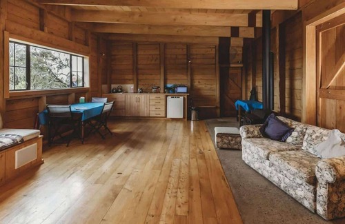 Kaimiro Cabin | The River Retreat - off the grid escape