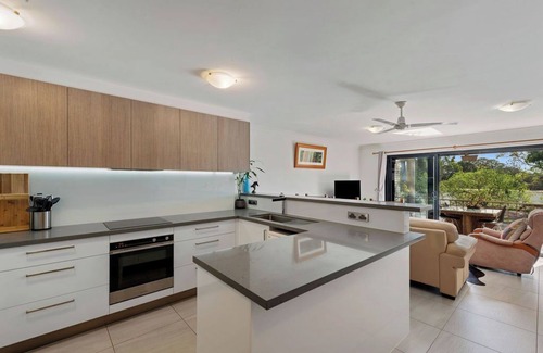 Maroochydore Apartment | The River View Unit 2 Bed 2 Bath