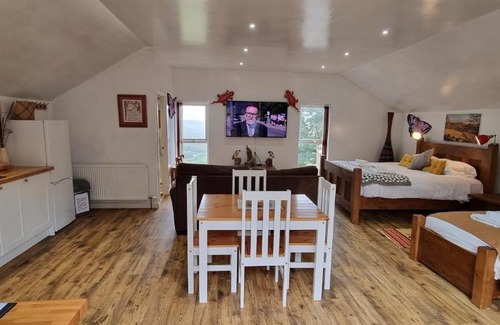 Seascale Apartment | The Rivera Andalusian Stud Farm (Windsor Cottage)