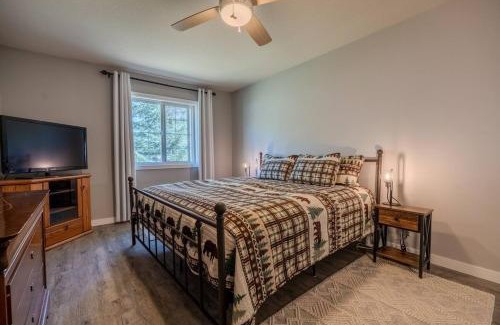 East Kootenay House | The Riverside Retreat at Fairmont