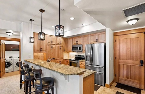 Coeur d'Alene Condo | The Riverstone Hub – Dining, Shopping & More!