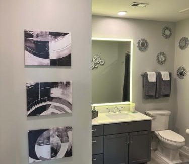 Buckhead Village Apartment | The Riverview Estate Buckhead