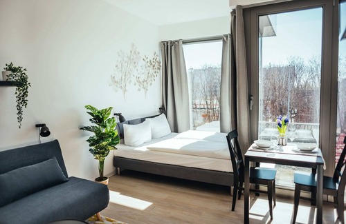Neukoelln Apartment | The Rix Studio near SBahn Neukölln