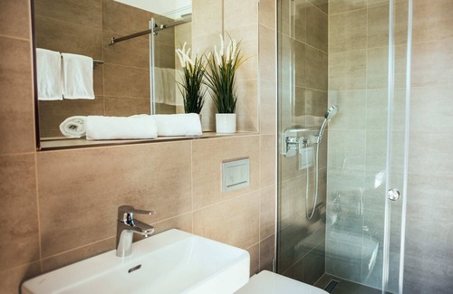 Neukoelln Apartment | The Rix Studio near SBahn Neukölln