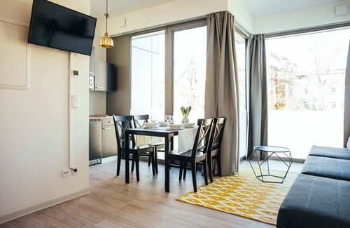 Neukoelln Apartment | The Rix Suite near SBahn Neukölln