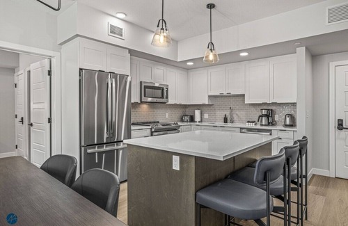 Dead Man's Flats Condo | The Rockies Escape- 2Bd/2Bth sleeps 6