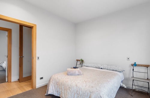 Riverton House | The Rocks - Riverton Luxury Holiday Home