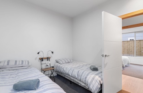 Riverton House | The Rocks - Riverton Luxury Holiday Home