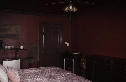Clear Lake Shores Apartment | The Romance!