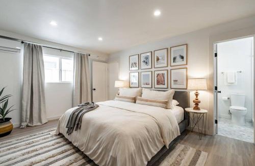 Beach Barber Tract House | The Rosemont - La Jolla Luxury