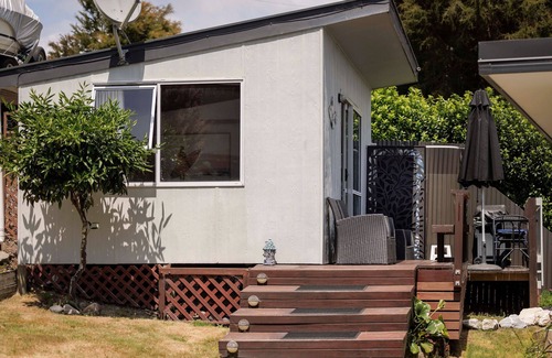 Kaiteriteri Cabin | The Rowling Road Studio