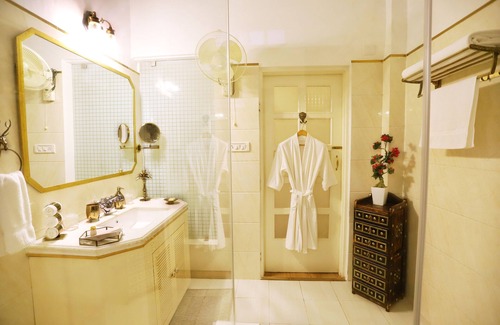 Jaipur Hotel | The Royal Hermitage