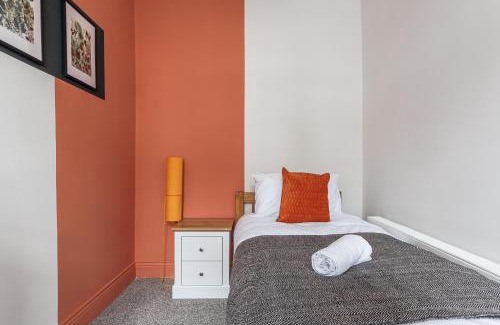 Sunderland House | The Royal Residence - Sorley St