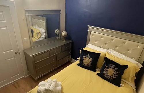 Kingston Apartment | 👑 The Royal Stay 👑