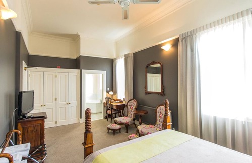 Whanganui Hotel | The Rutland Arms Inn