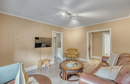 North Charleston Apartment | The Sabine cute 1 bedroom minutes to Park Circle