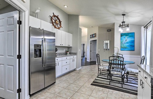 Highland Villa | 'The Sail Away' - Sebring Villa w/ Sunroom!