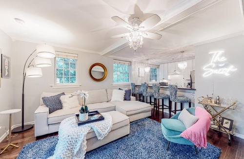 Fayetteville Apartment | The Saint