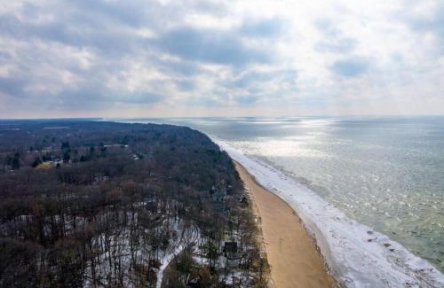Saugatuck Villa | The Sanctuary at Deer Dune , Saugatuck