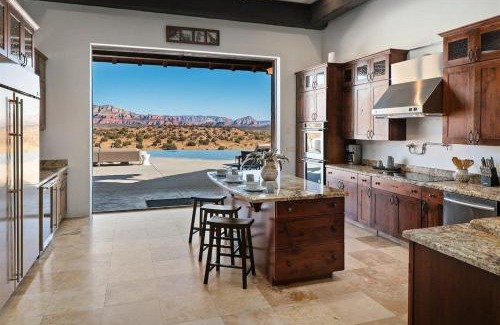 Sedona House | The Sanctuary at Sacred Mesa-Infinity Pool-Sedona
