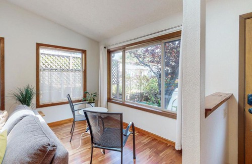 Waldport House | The Sand Dollar House