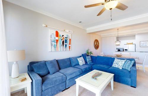 Sandbridge Apartment | The Sandbridge Dunes - Salty Mermaid 110